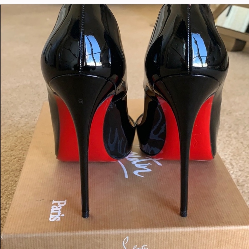 Christian Louboutin “ so kate “